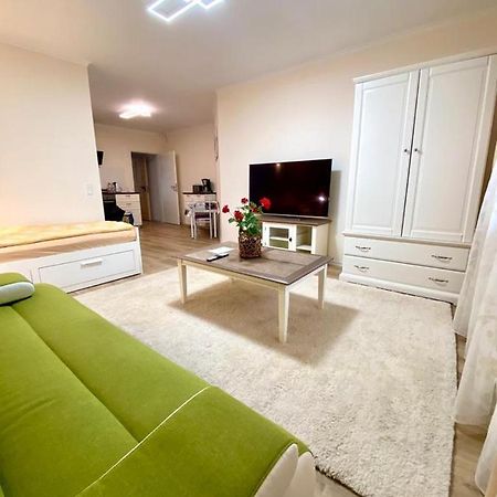 Wohnung Im Erdgeschoss Bietigheim-Bissingen Εξωτερικό φωτογραφία