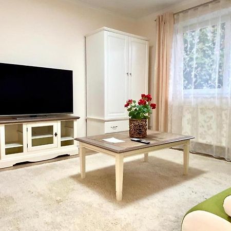 Wohnung Im Erdgeschoss Bietigheim-Bissingen Εξωτερικό φωτογραφία