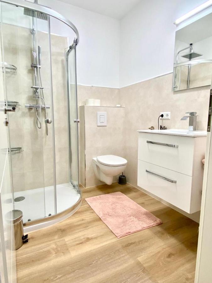Wohnung Im Erdgeschoss Bietigheim-Bissingen Εξωτερικό φωτογραφία