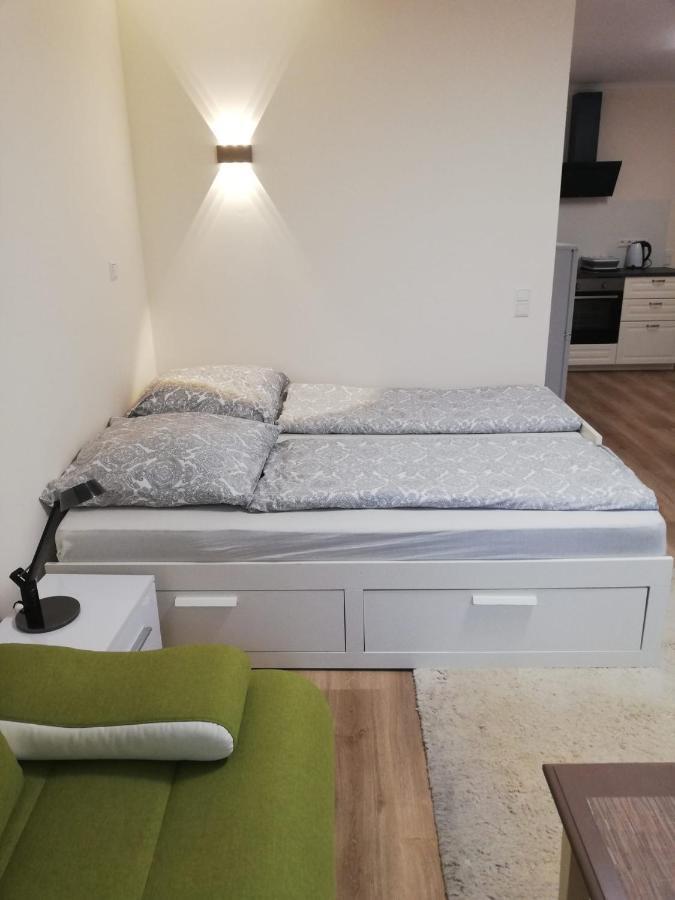 Wohnung Im Erdgeschoss Bietigheim-Bissingen Εξωτερικό φωτογραφία