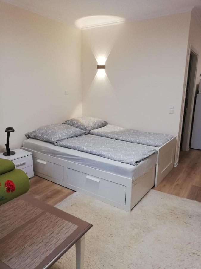 Wohnung Im Erdgeschoss Bietigheim-Bissingen Εξωτερικό φωτογραφία